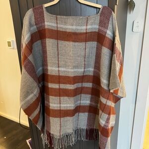 A New Day Women's Gray/Rust Plaid Poncho–NEVER BEEN WORN